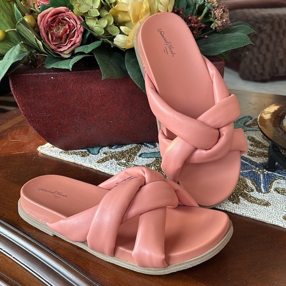 Brand New Universal Thread Cosette Padded Slide Sandals Coral Crisscross Casual - Picture 13 of 13